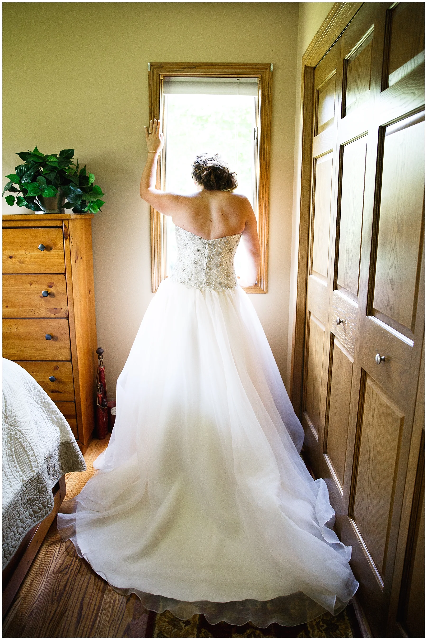 Abby + Jess Married, Elk Farm in Hampton MN