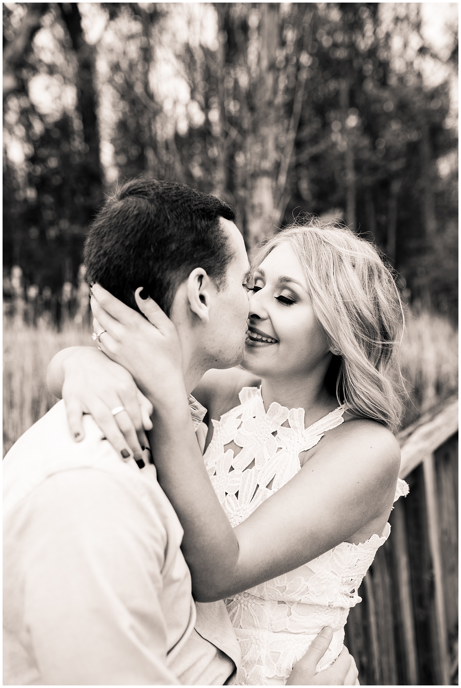 Romantic lakefront engagement session - lake michigan - Chelsea Matson Photography