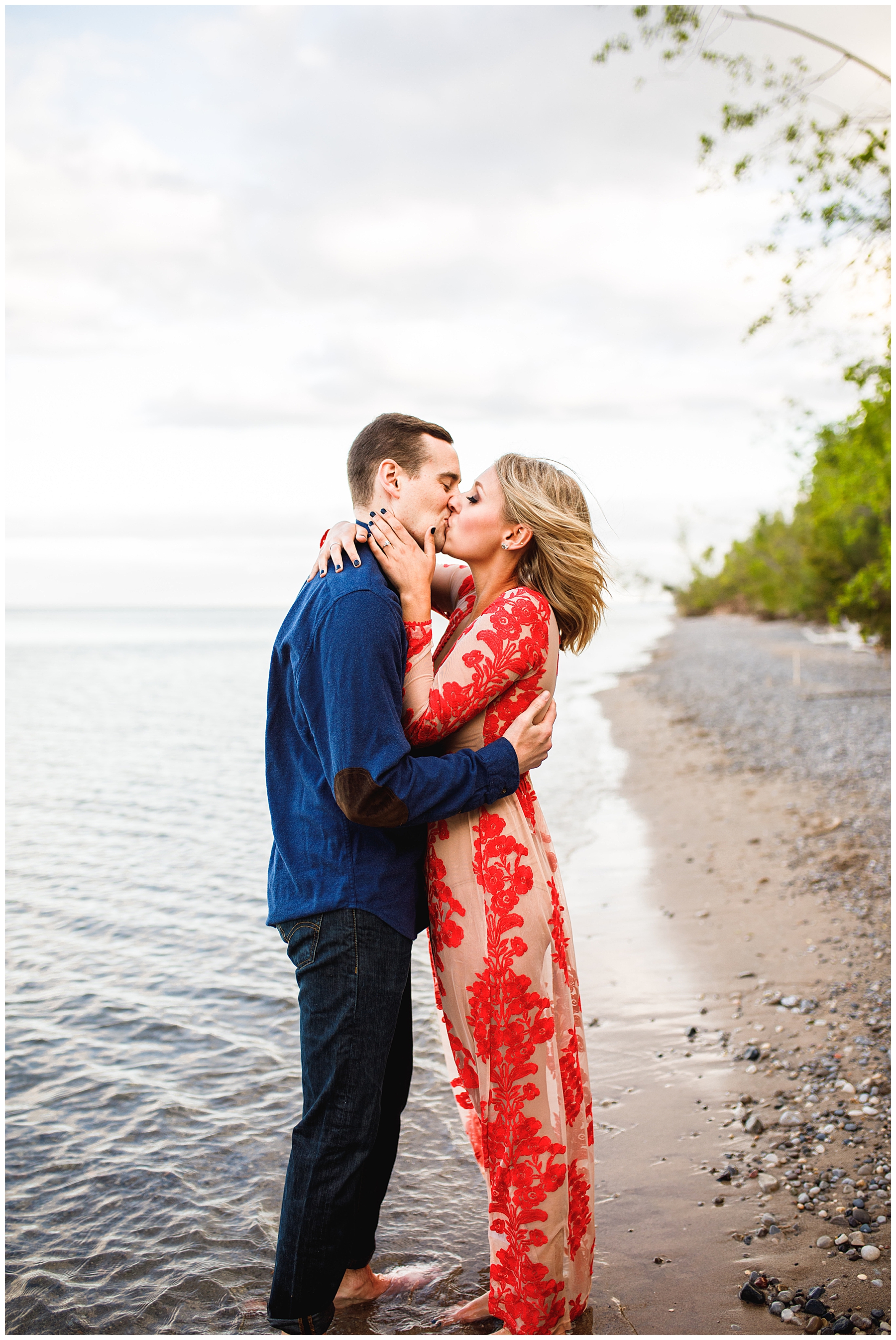 Hannah + Ben Engaged Milwaukee_0031.jpg
