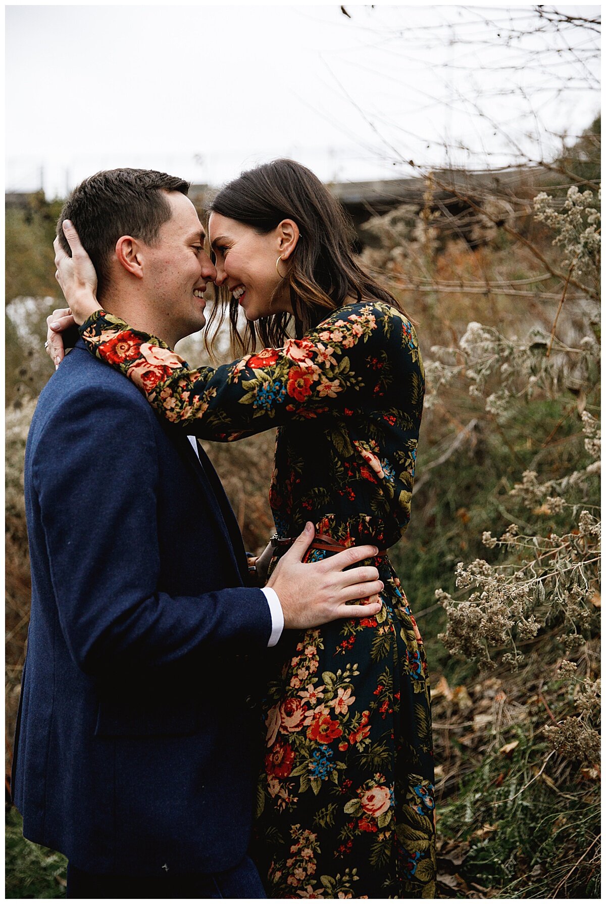  nature + city fall engagement session milwaukee wi - chelsea matson photography 