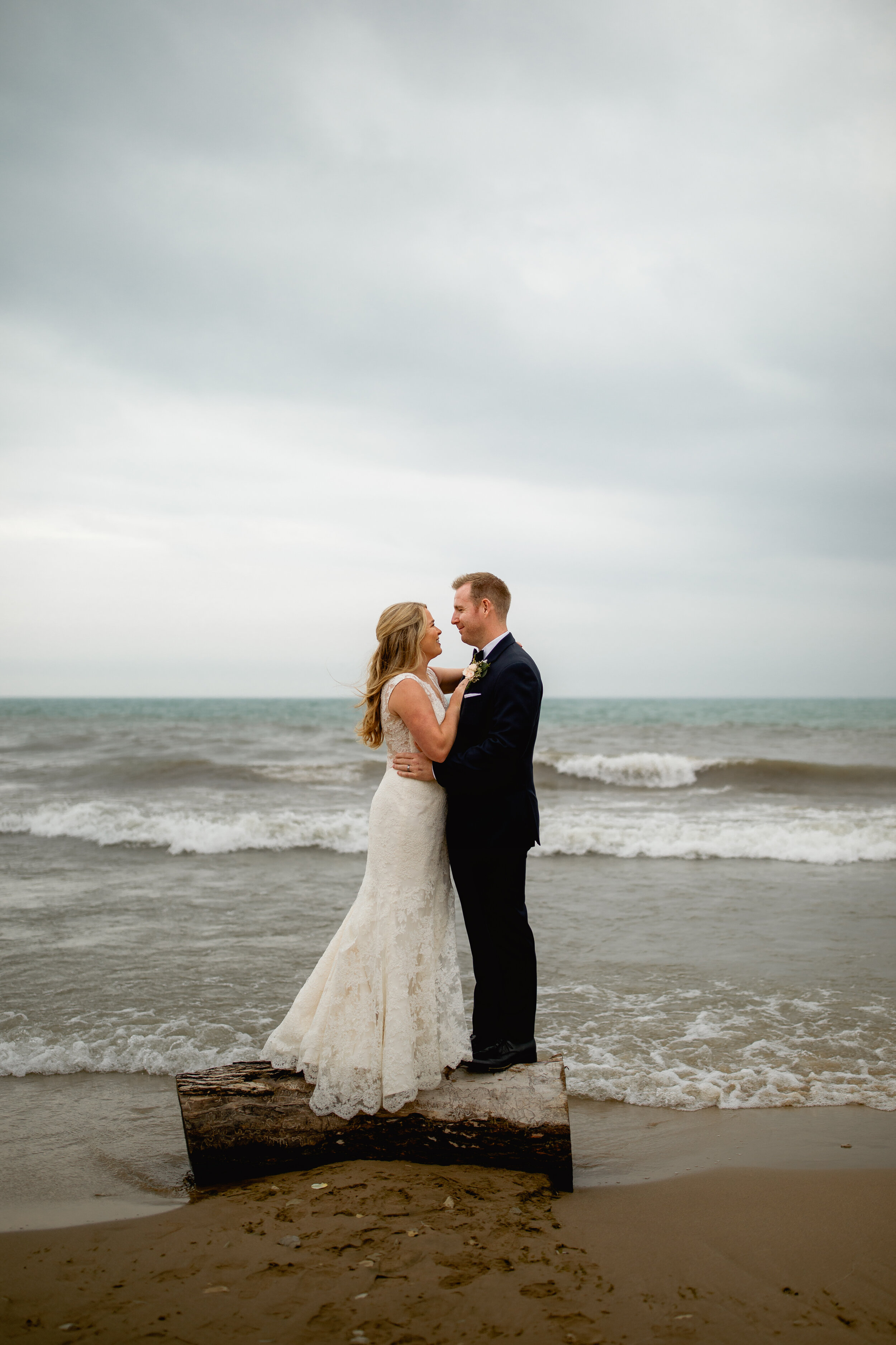 Caitlin+MattMarried!_BeachPortraits_2283.jpg