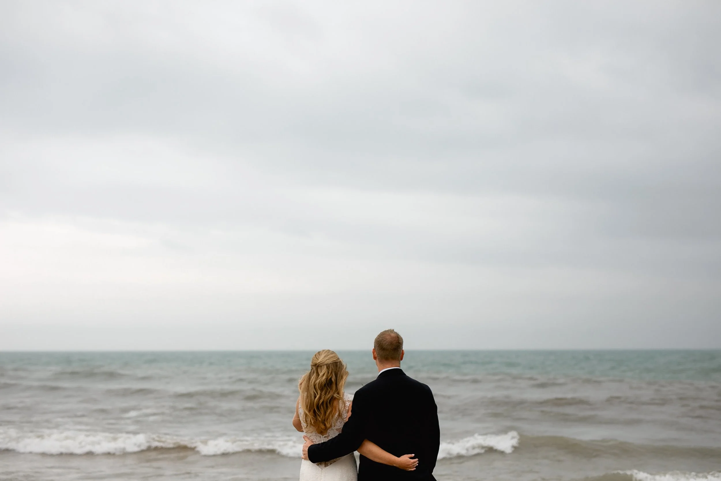 Caitlin+MattMarried!_BeachPortraits_2296.jpg