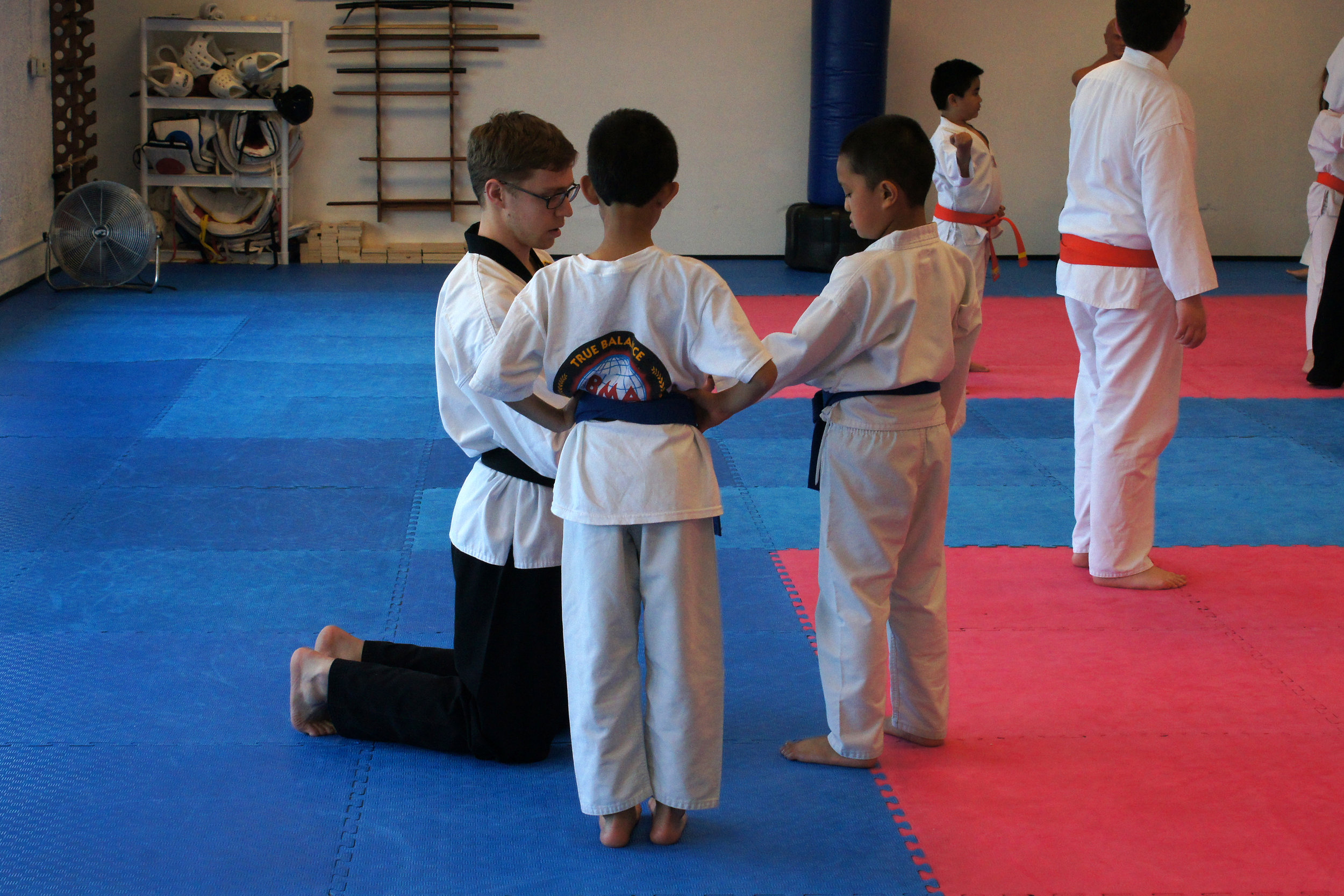 TBMA Class 2014-05-20 18-15-44.JPG