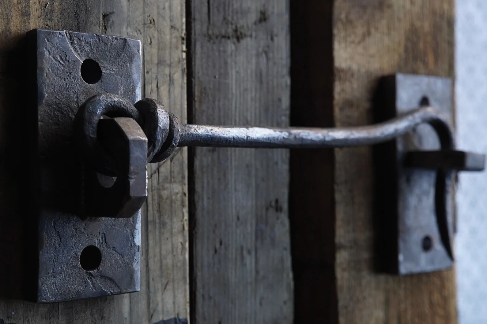 TT-Latch.jpg