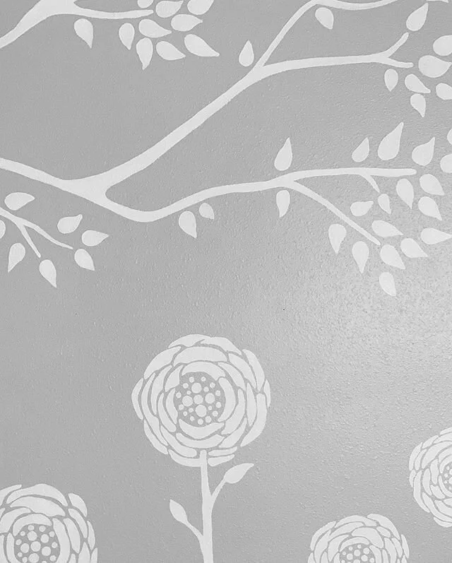 A wall mural I got to paint for miss baby Tegans new nursery 🌸