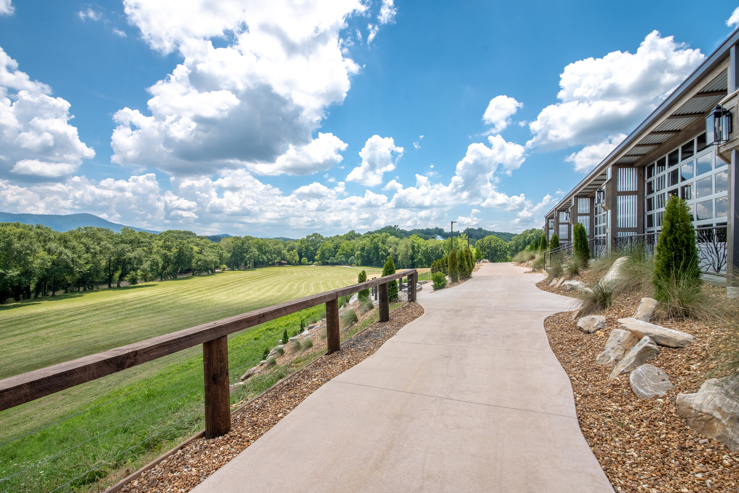 wedding barns in Cleveland TN