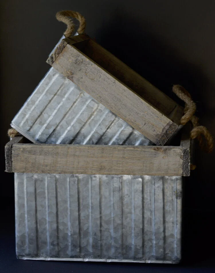 metal square buckets Q2.jpeg