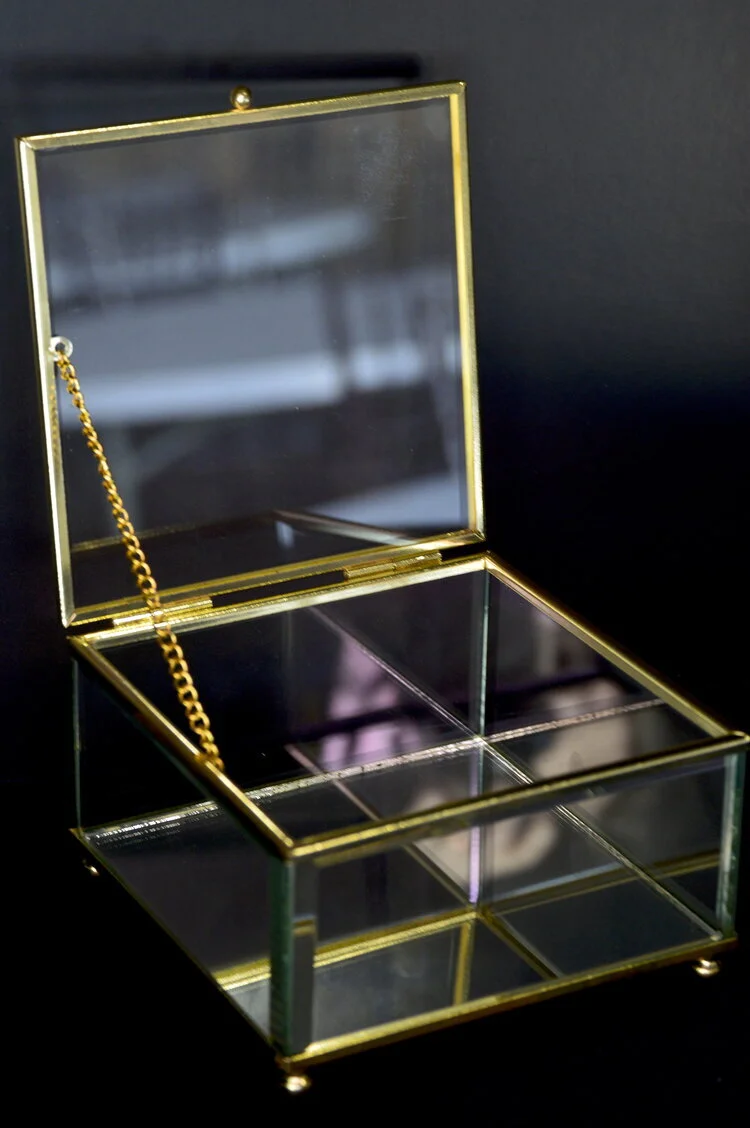 Ring Box Q1.jpeg