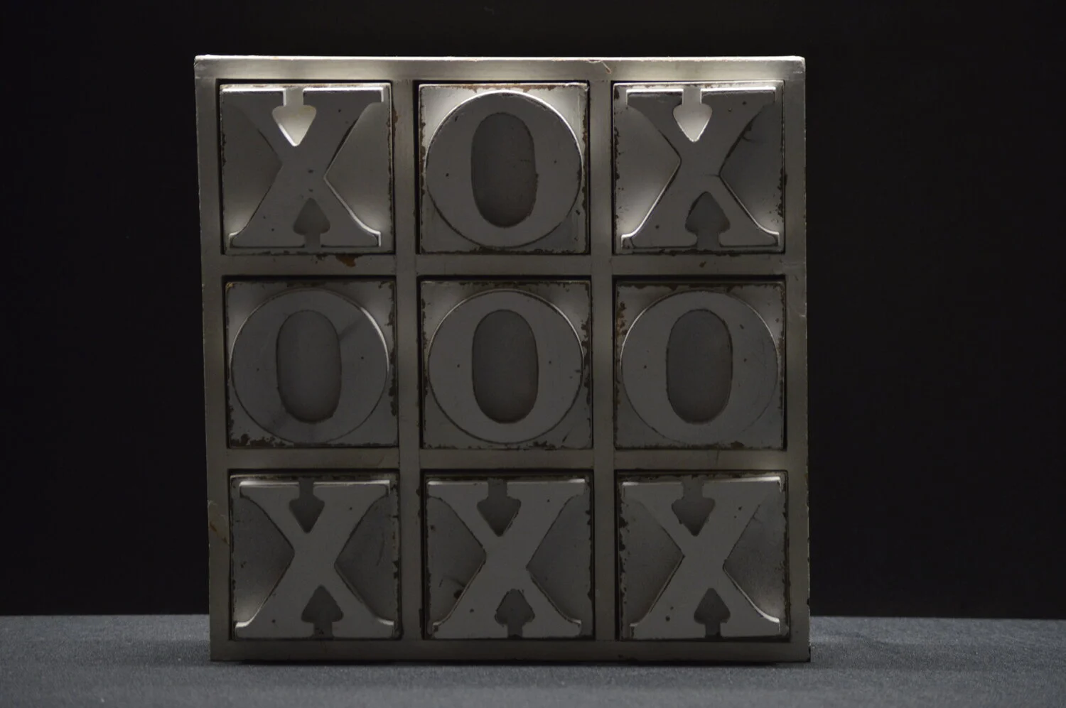 tic+tac+toe+board Q1.jpeg