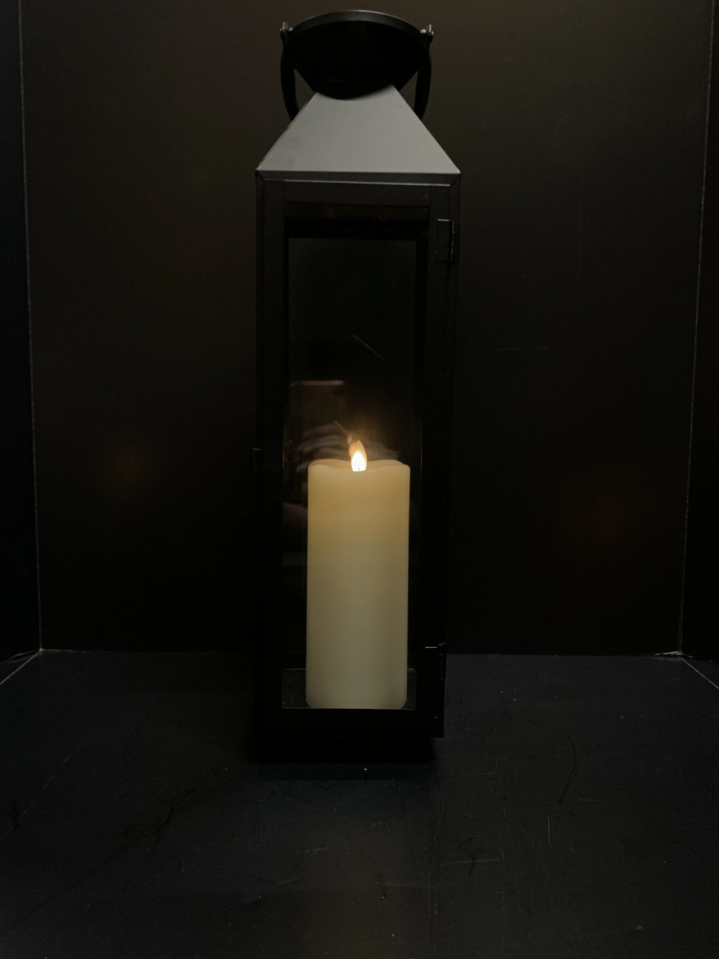 large black lantern Q5 vary sliughtly in size.jpg