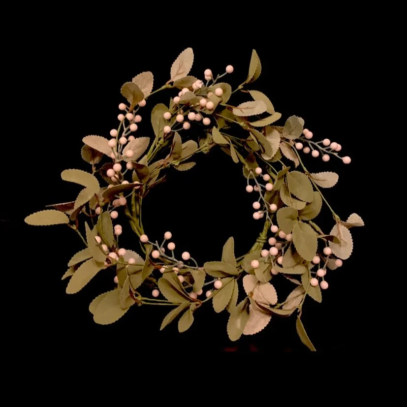 small+wreath+with+white+berries.jpg