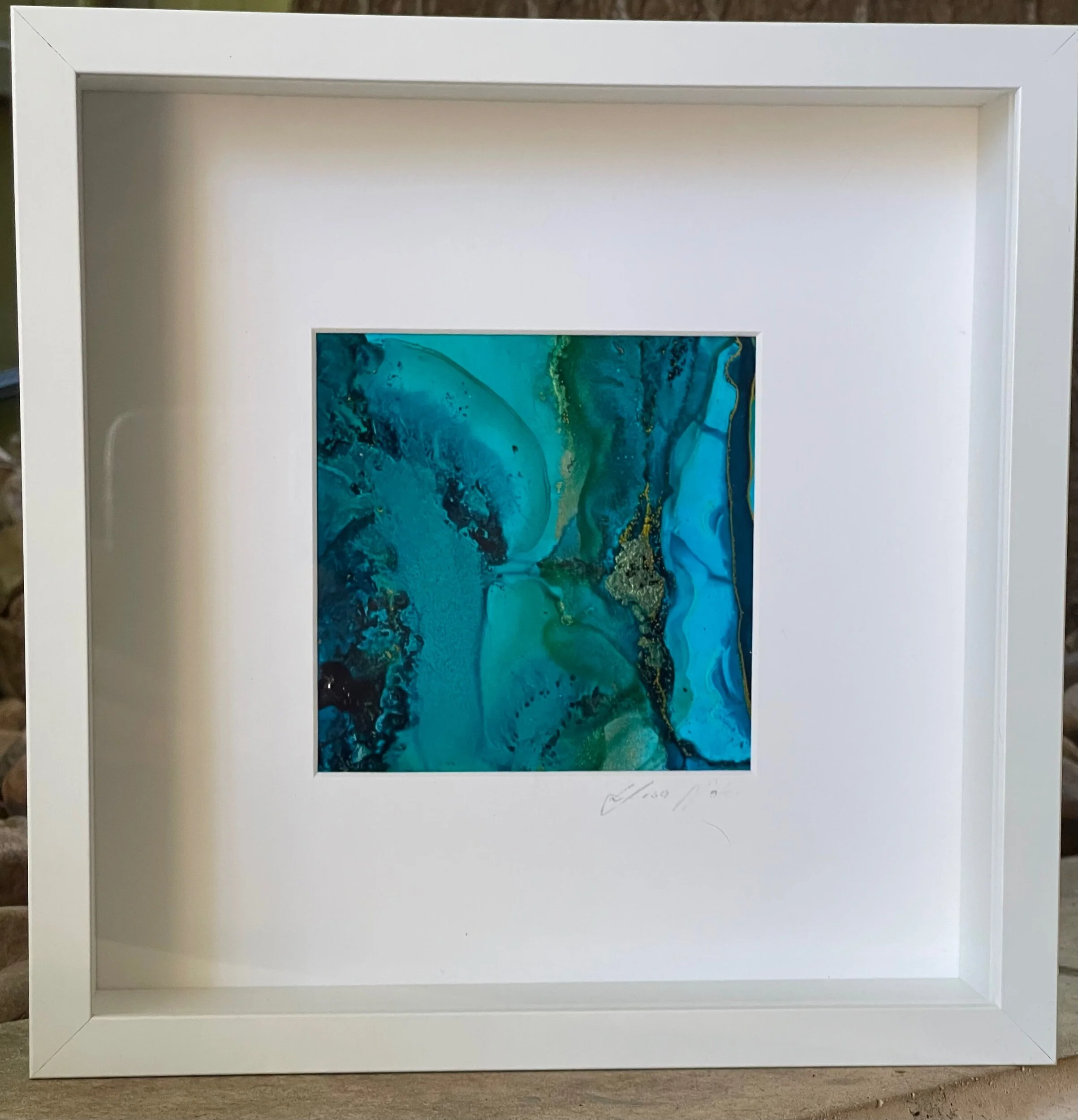 ACE131AF-4A16-40AF-96BB-8CE72B528185