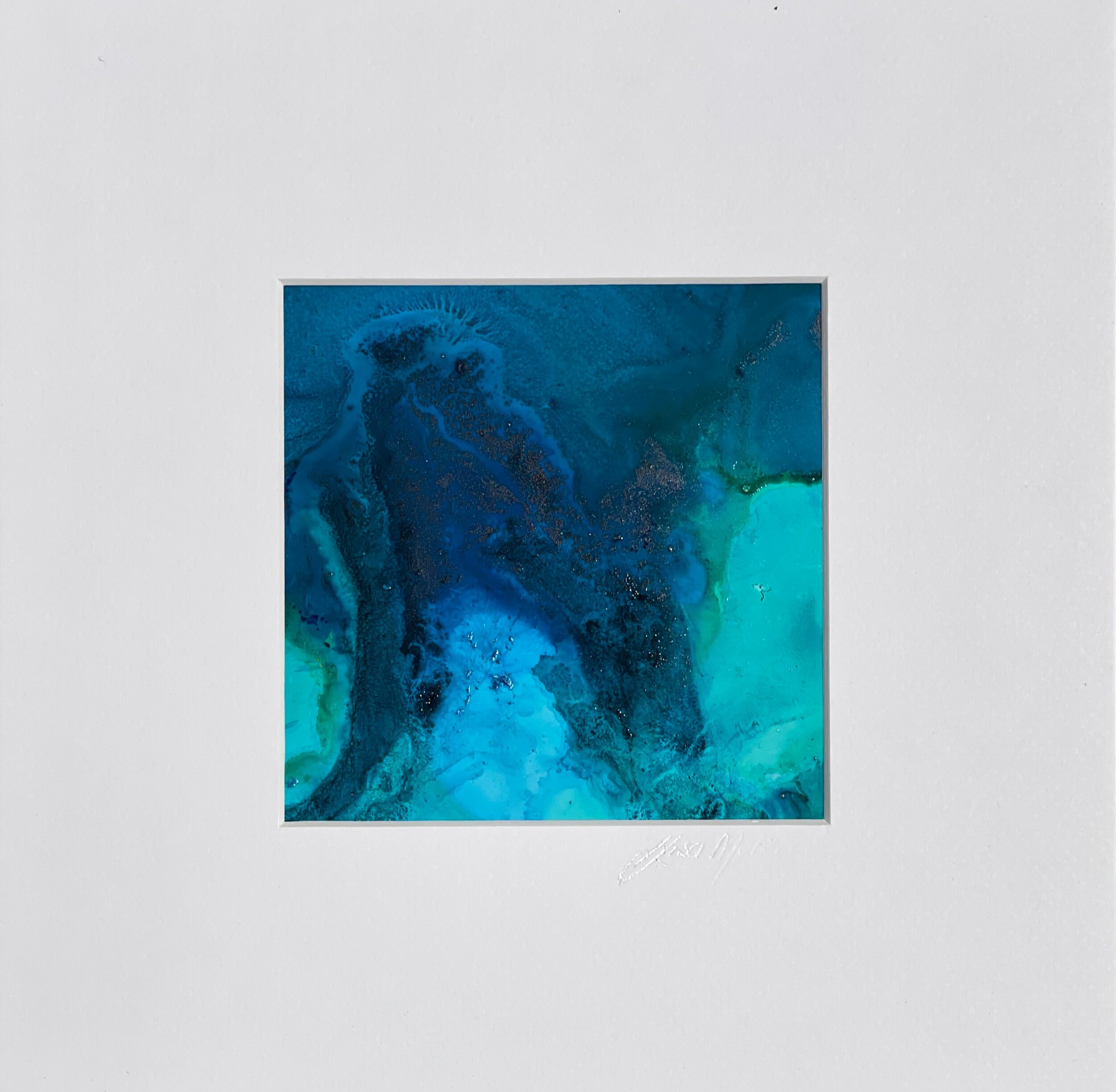 4FC66222-5936-40BF-9C0C-3F04F1D04BE9