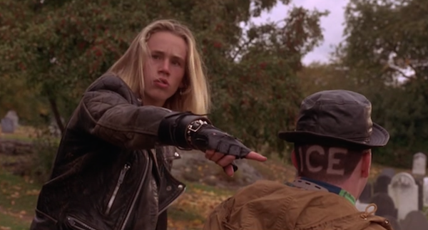 Cemetery-from-Hocus-Pocus-5.png