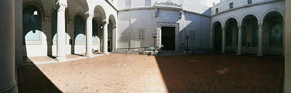 Los-Angeles-City-Hall-photo-by-Live-the-Movies-panorama.jpg