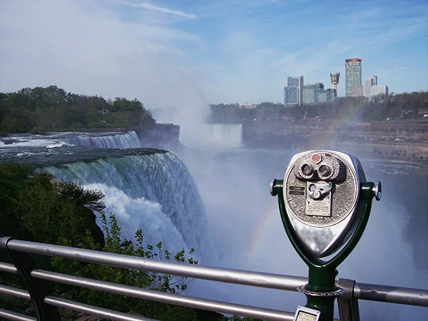 Prospect-Point-at-Niagara-Falls-from-Fever-Pitch-3.jpg