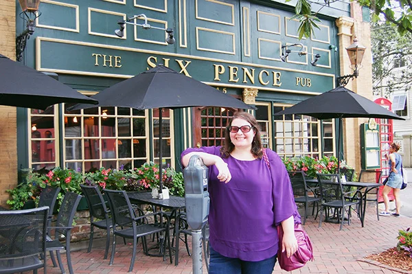 Christina-LeBlanc-at-Six-Pence-Pub-From-Something-to-talk-About-by-Live-The-Movies-2.jpg