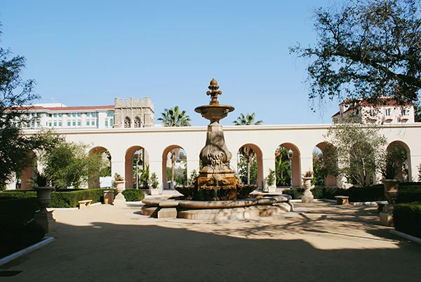 City-Hall-From-Parenthood-and-Parks-and-Rec-in-Pasadena-by-Live-The-Movies.jpg