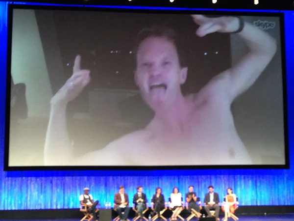 Neil-Patrick-Harris-Strips-at-PaleyFest-panel-Farewell-2014-How-I-Met-Your-Mother-Live-the-Movies.jpg