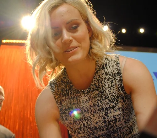 Taylor-Schilling-Orange-is-the-New-Black-PaleyFest-Live-the-Movies.jpg