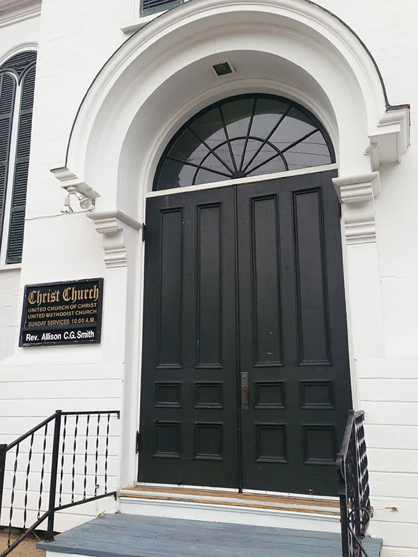 Christ-Church-Kennebunk-from-Taylor-Swift-Mine-Music-Video-by-Live-the-Movies-2.jpg
