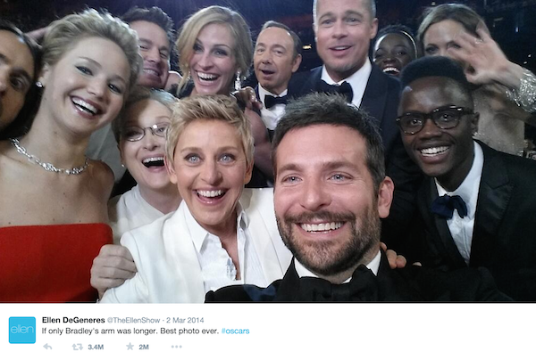 Ellen-Oscar-Selfie-at-Dolby-Theatre-Jennifer-Lawrence-Bradley-Cooper-Meryl-Streep-Brad-Pitt.png