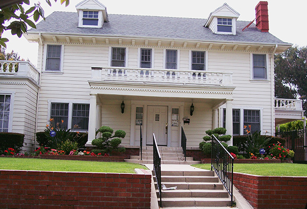 Cunningham-House-Home-from-Happy-Days.jpg