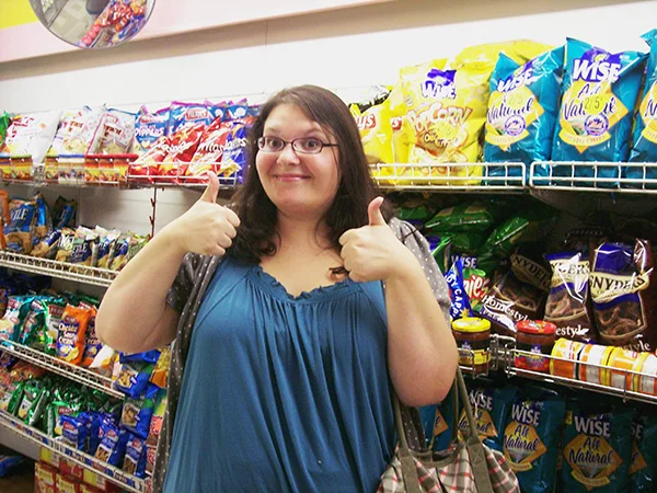 Christina-LeBlanc-inside-the-Quick-Stop-from-Clerks-and-Chasing-Amy-by-Live-the-Movies.jpg