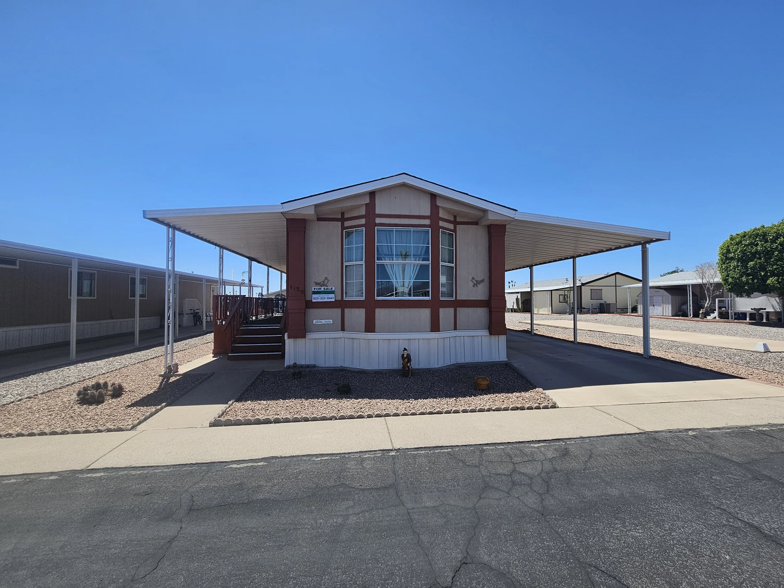 $47,900 / 2br - 1024ft2 - Natural Light - Bright! Beautiful Superstition Mountain Views! Furnished! #1120 (Superstition Buttes)