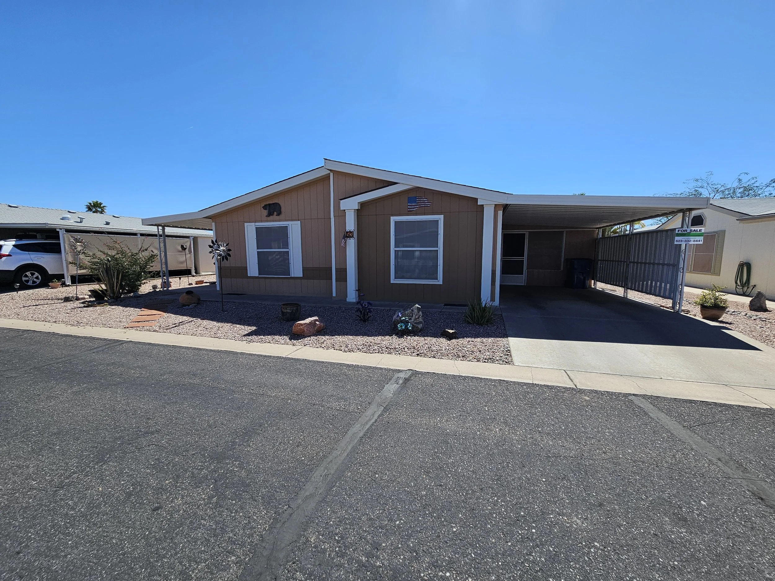 $94,900 / 3br - 1400ft2 - Open Concept! Bright! Ground Set! Across From Amenities! #53 (Saguaro Canyon Village)