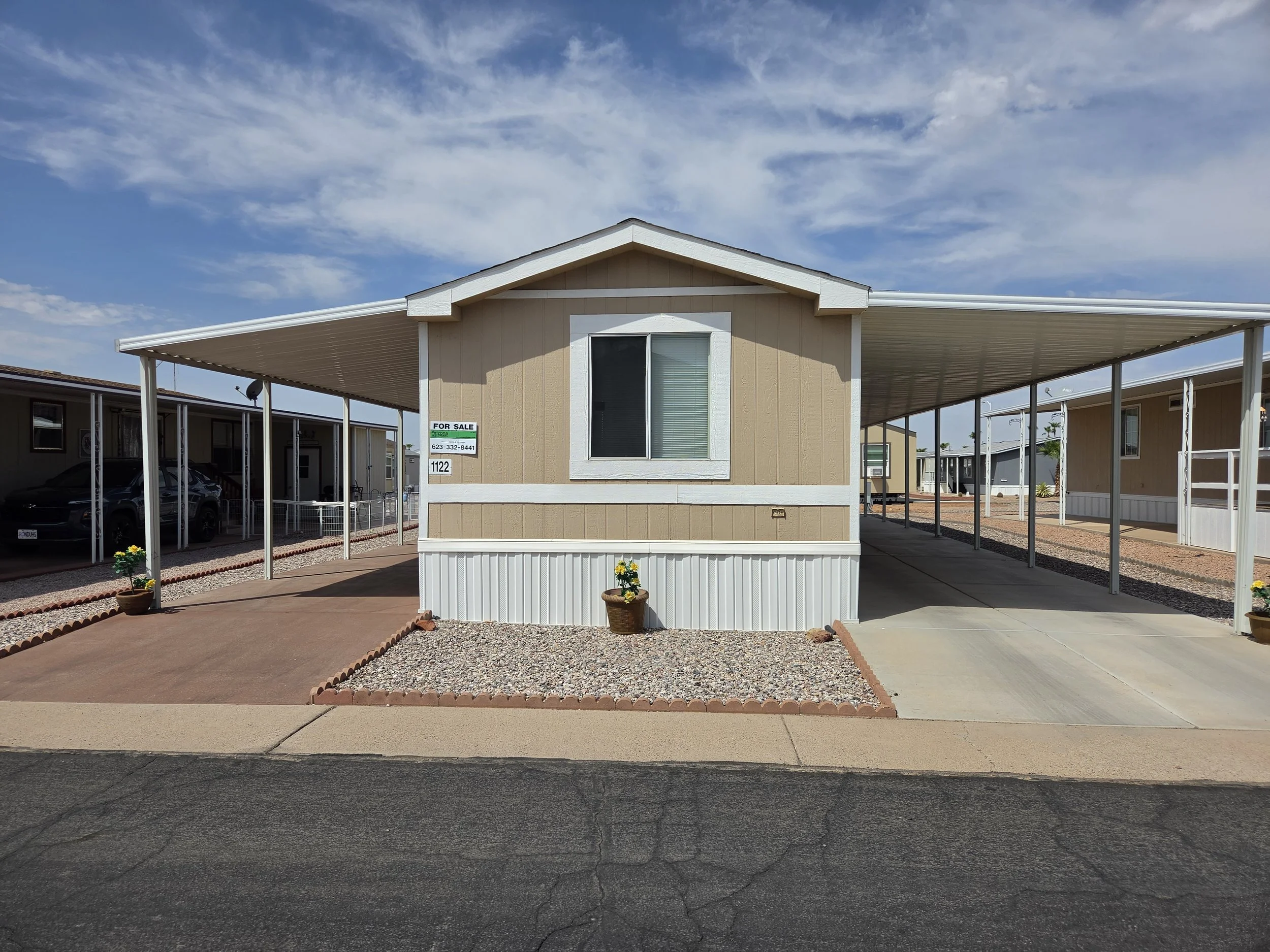 $19,900 / 2br - 980ft2 - Popular Two Bedroom Two Bath Floor Plan! Furnished! See Today! #1122 (Superstition Buttes)
