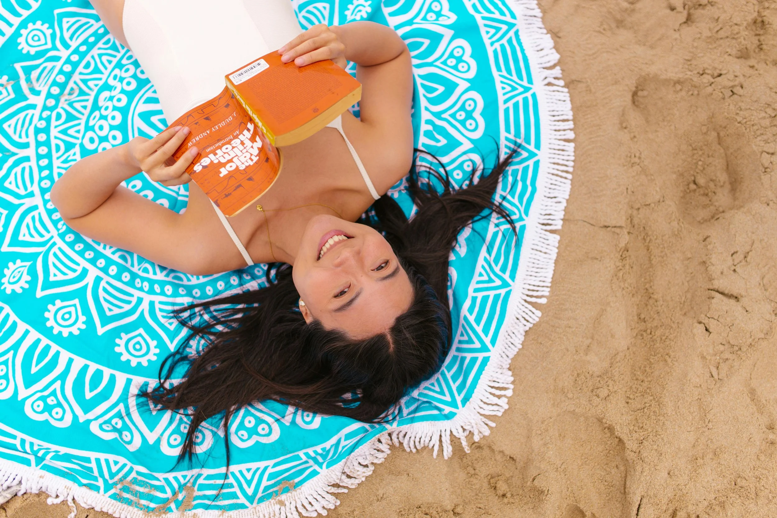Summer Reading List: 5 Books to Make You Feel Good and Live a Healthier Life