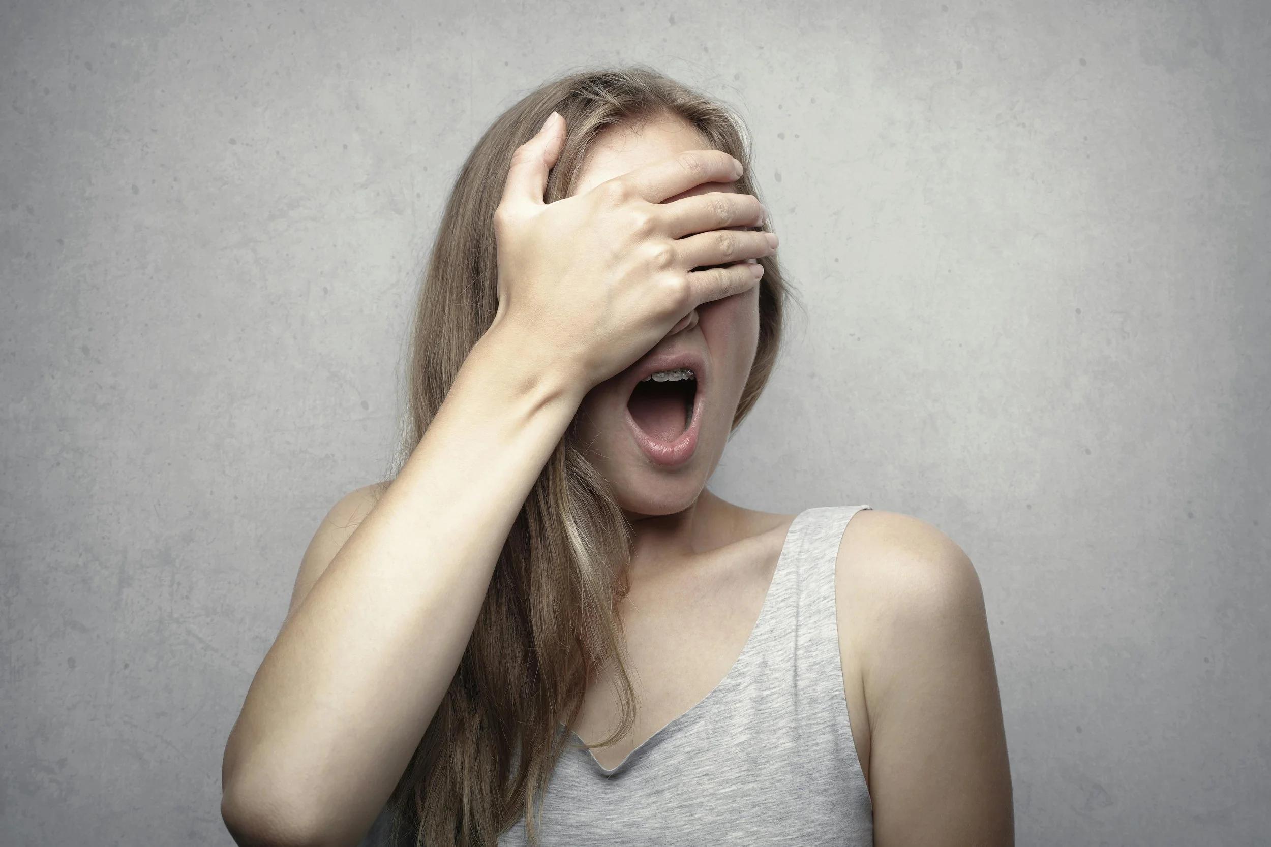 Oh Snap! Mastering the Art of Handling Wardrobe Malfunctions in Veterinary Practice
