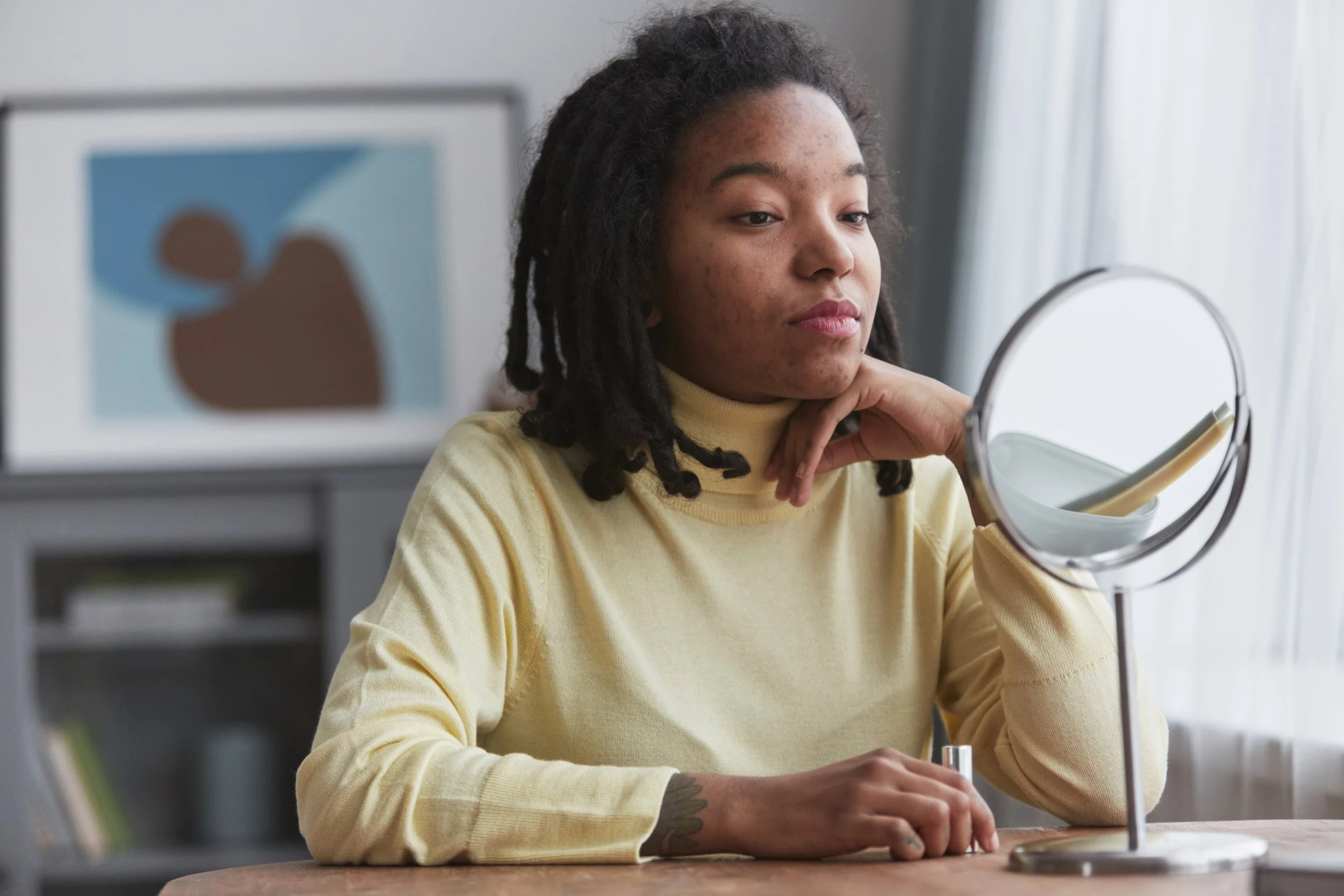 The Perfectionism Trap: Learning to Let Go on Living Well with Dr. Jessica Turner
