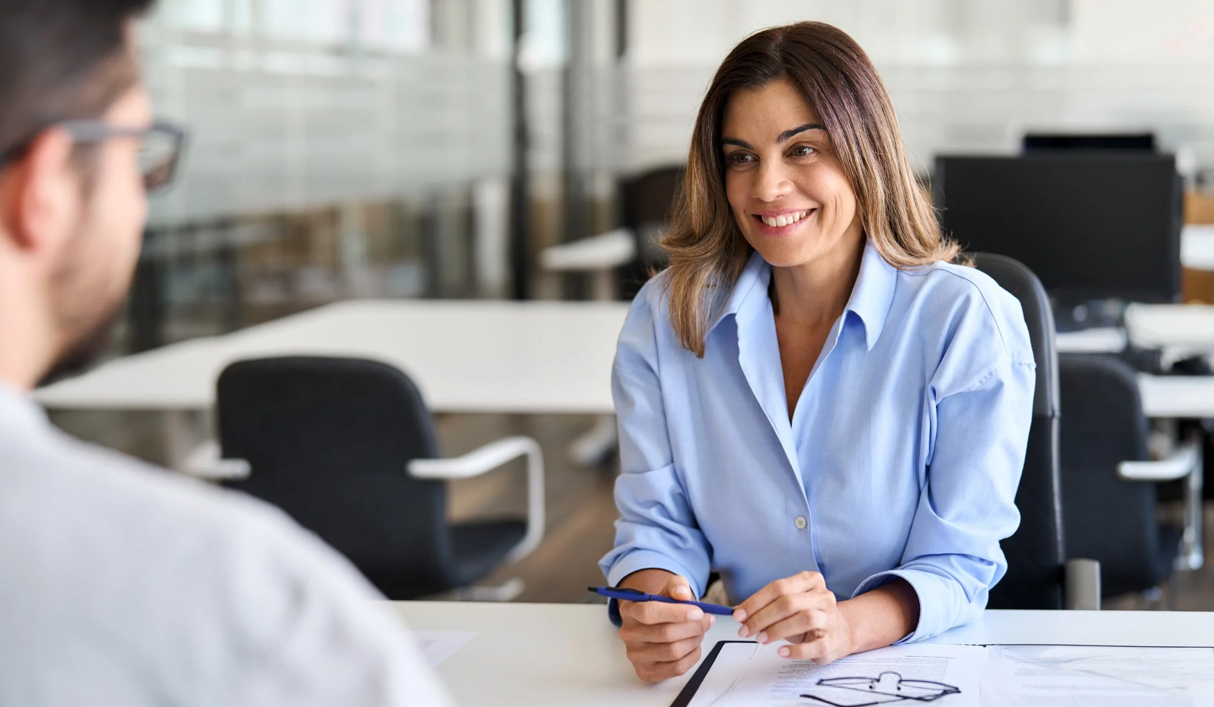 5 Most Common Veterinary Job Interview Questions (and How to Answer Them)