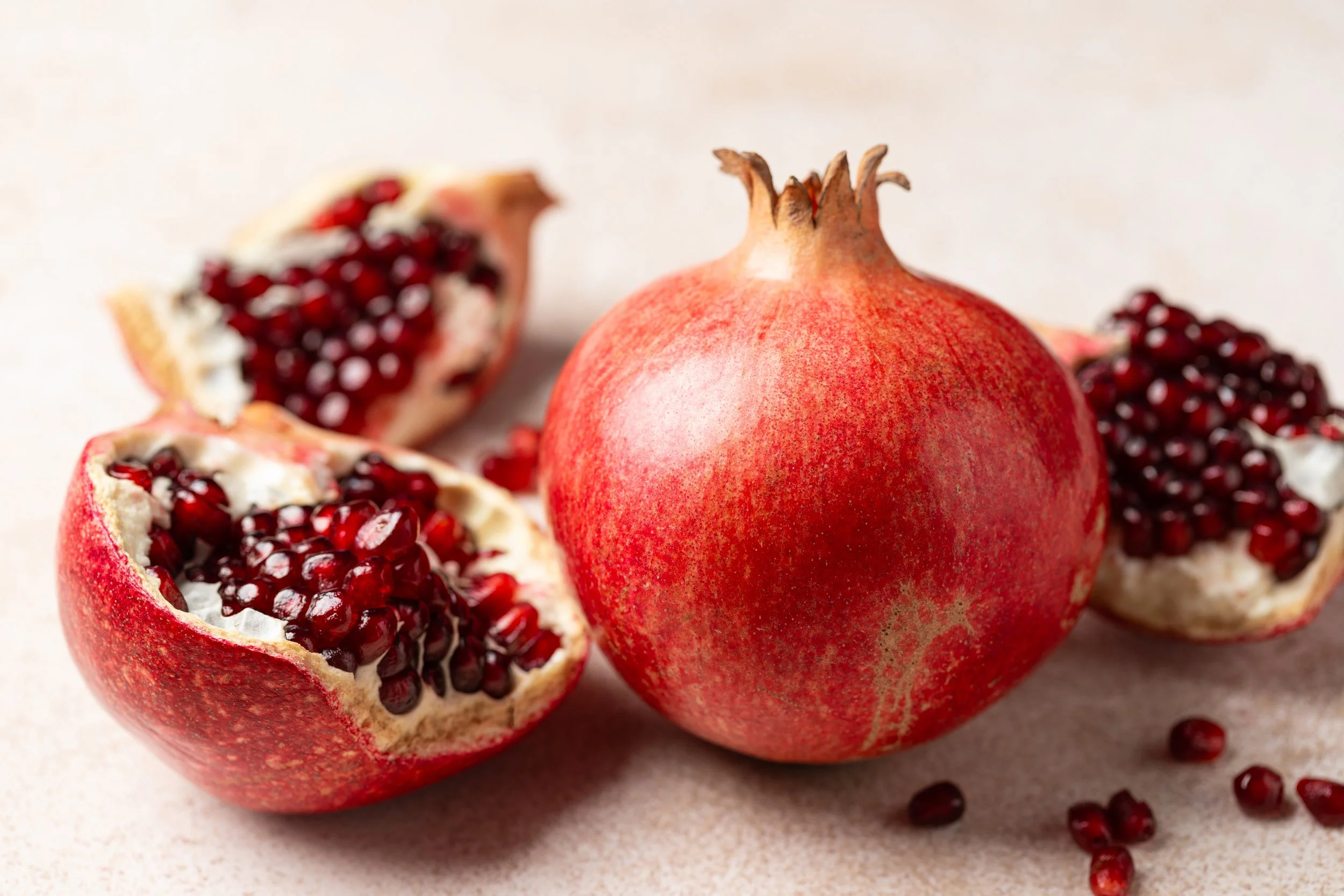 Could Pomegranate Peel Be Veterinary Medicine's Next Sustainable Phytobiotic?