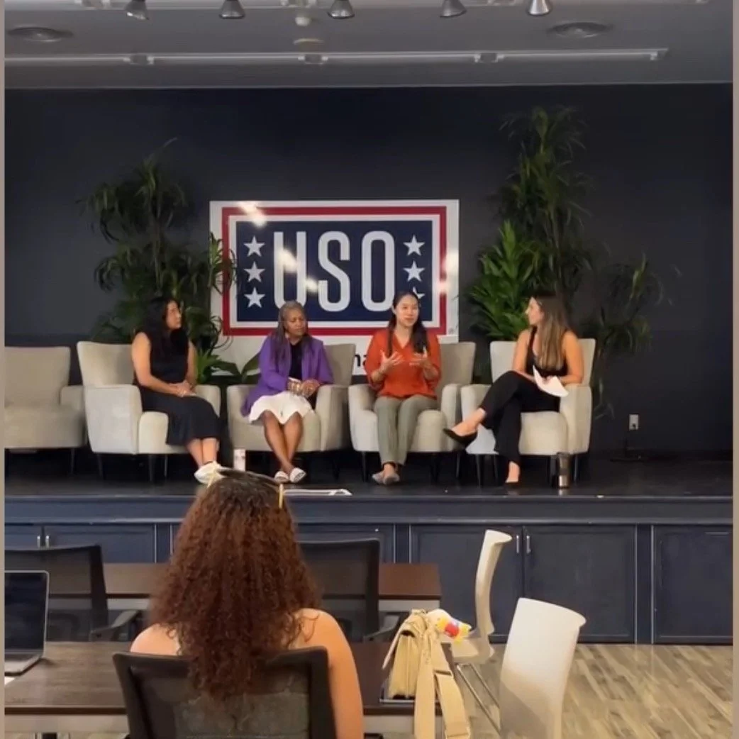 This week was a memorable one - I started the week off with an in-person 𝗖𝗮𝗹𝗺 𝗖𝗼𝗿𝗻𝗲𝗿 session with the theme 𝗺𝗶𝗻𝗱𝗳𝘂𝗹 𝘀𝗲𝗹𝗳-𝗰𝗮𝗿𝗲. I had a chance to introduce a simple exercise that made one participant &quot;felt lighter with my