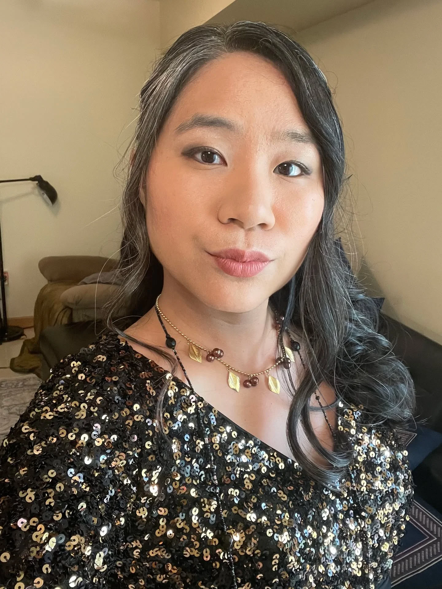 I didn&rsquo;t know how I would feel moving 6,300 miles away from &ldquo;home.&rdquo; I knew that my support system would be shaken, but I also know that I have the 𝘢𝘣𝘪𝘭𝘪𝘵𝘺 𝘵𝘰 𝘤𝘳𝘦𝘢𝘵𝘦 𝘢𝘯𝘥 𝘧𝘰𝘴𝘵𝘦𝘳 𝘯𝘦𝘸 𝘳𝘦𝘭𝘢𝘵𝘪𝘰𝘯𝘴𝘩𝘪𝘱?