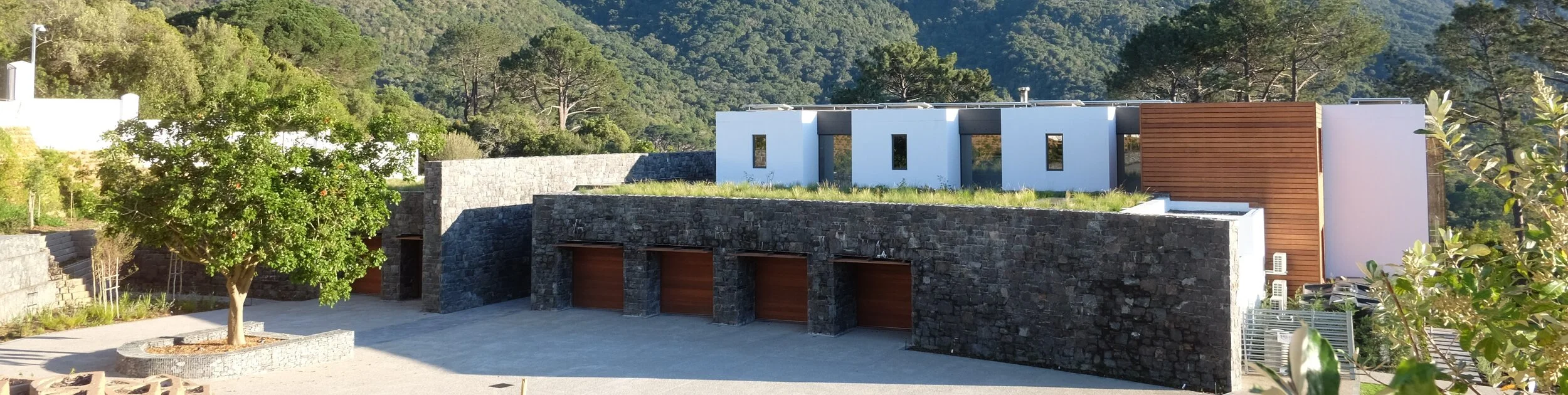 Day Motor Courtyard (2).JPG