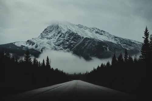 unsplash-image-J96yAwsGg0I.jpg