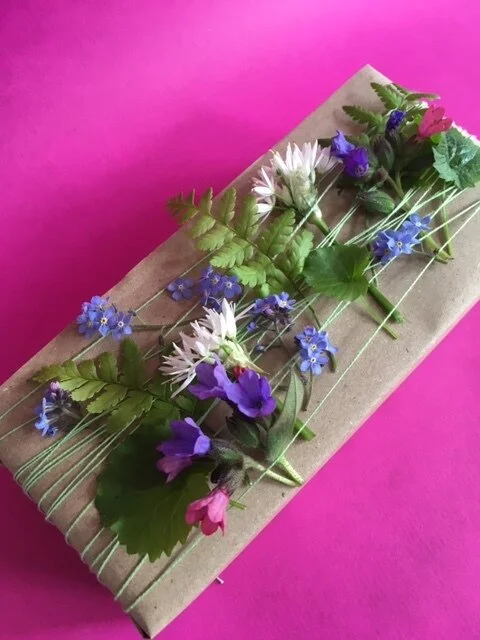 We love this floral wrapping paper touch - a great way to use what you have!