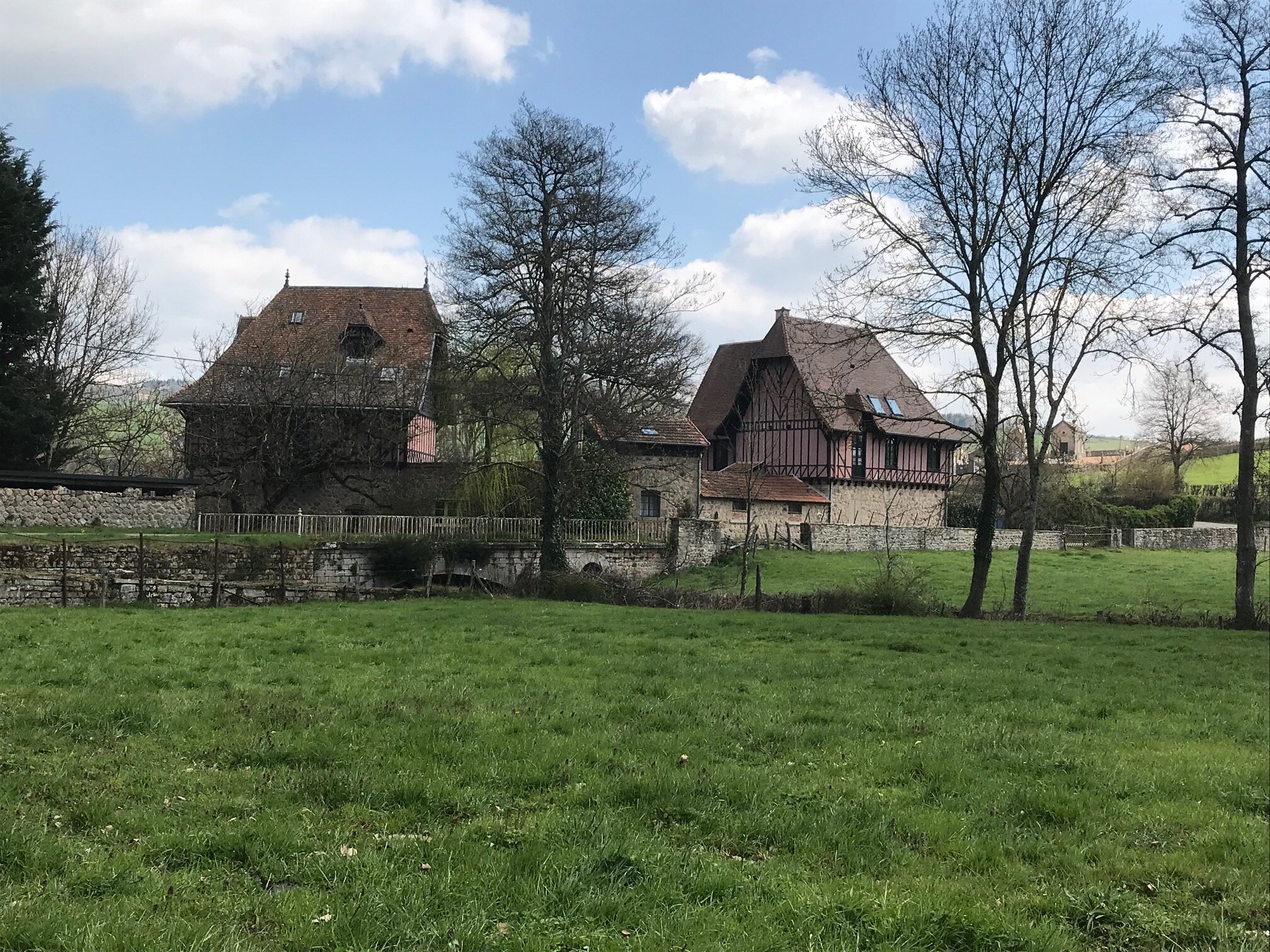 Maison Normande from distance.jpg