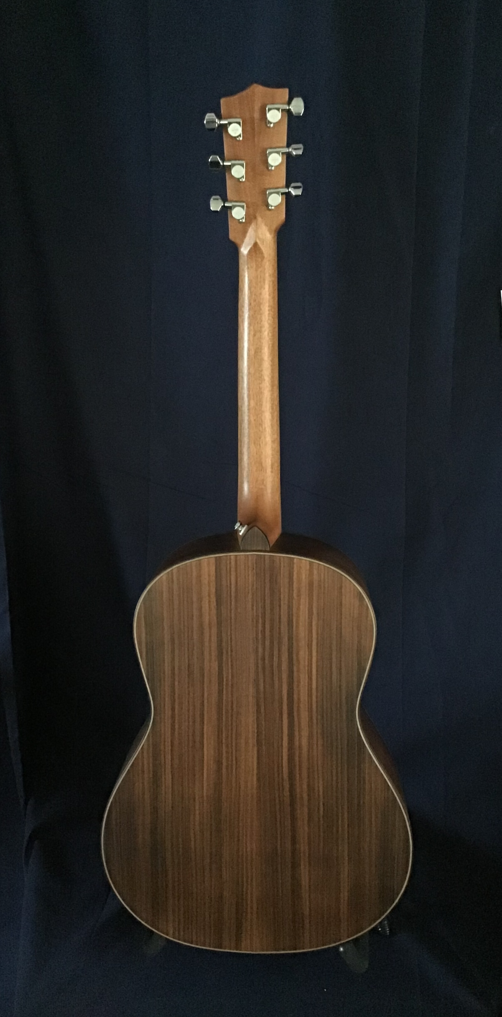 Parlor fanfret back.png