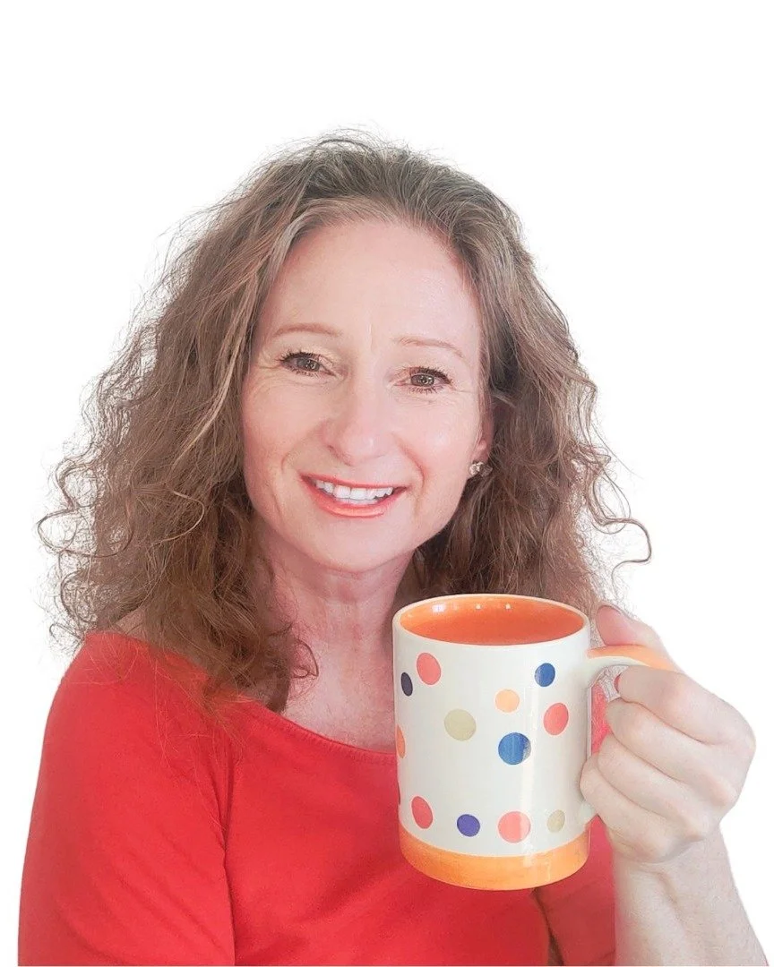 Today is National Tea Day. 

I don&rsquo;t think I&rsquo;ve heard of it. Nor fes-tea-val or showing solidari-tea (!), both phrases which I&rsquo;ve seen in connection.

It seems it&rsquo;s used to encourage tea tasting and afternoon teas!
 
Drinking 