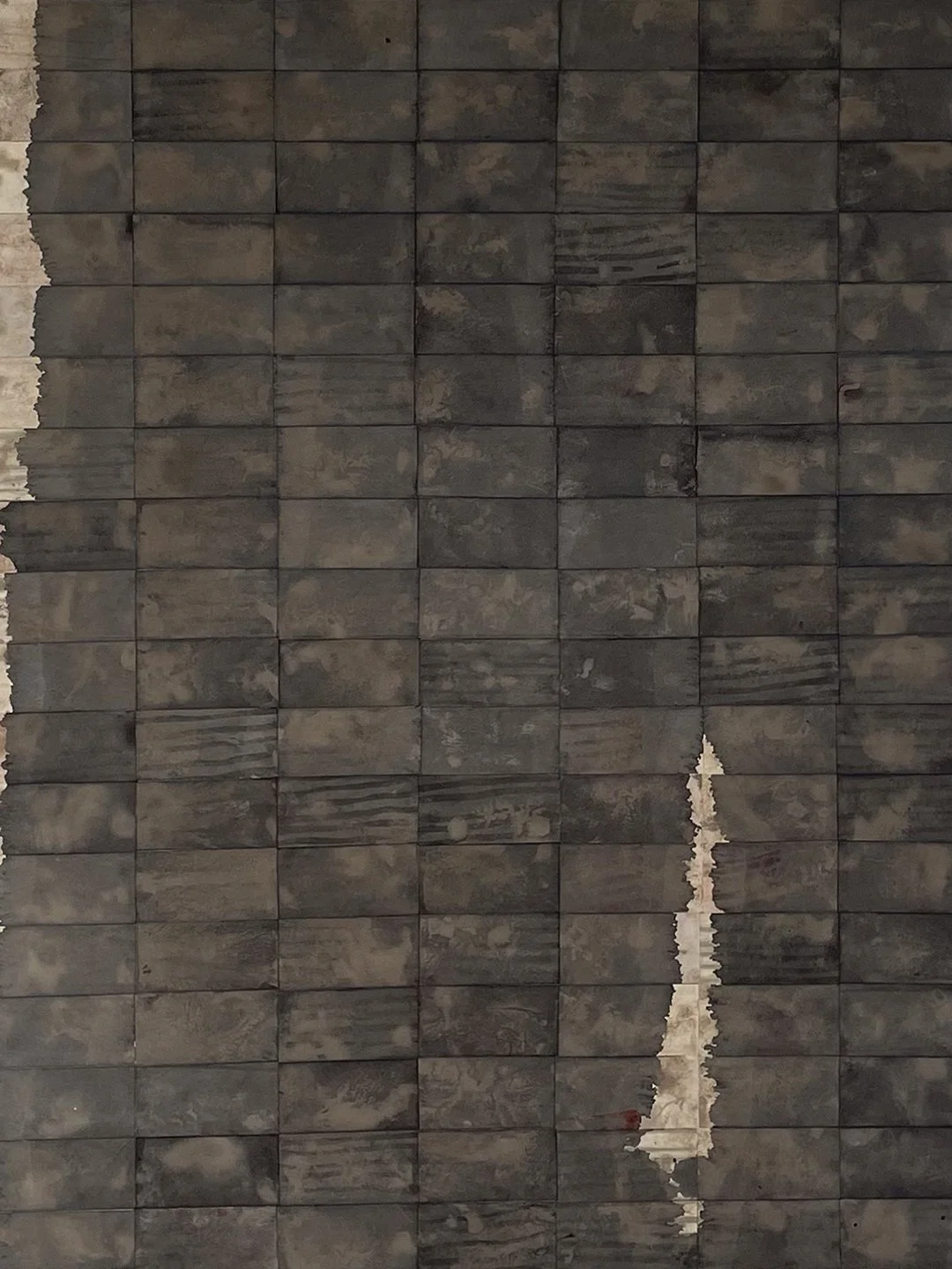 In my studio I collect discarded Washi papers &mdash; sketches, damaged drawings, failed attempts, and only partially successful artworks. These papers, made from natural materials and often handcrafted, are too valuable to be simply &ldquo;recycled.