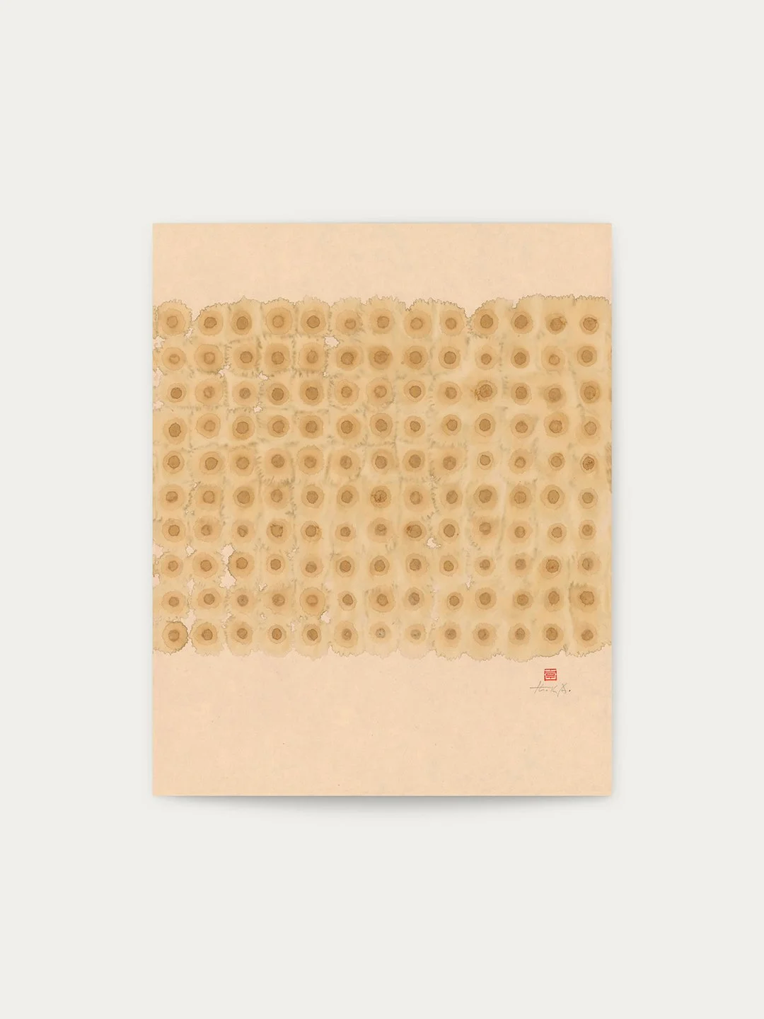 Amber Field | Breath Meditation N&deg;105 captures the particular warmth of yellow ochre &mdash; a pigment used for millennia in earth pigments and traditional painting. Mixed with a whisper of Sumi, it takes on depth, tinged with the faded quality o