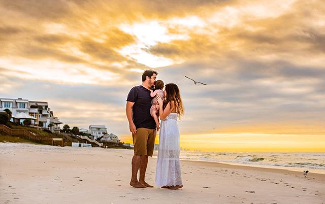 Literally OBSESSED with the sky from this session with the Hochard Fam. &lt;3 Like holy wooooowww!!! Totally worth waking up for sunrise. ;) And thank you all SO much for booking with my Cyber Weekend special!! I was able to meet my goal and am happi