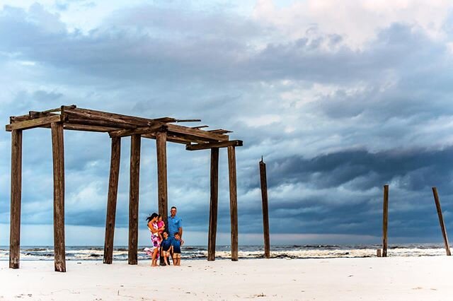 No sunshine? No problem!! Even our stormy skies are outta this world 💙Also HOW COOL is this old pier at @camphelenstatepark!? It&rsquo;s still one of my absolute favorite and unique backdrops! Let&rsquo;s go exploring this Spring ✨