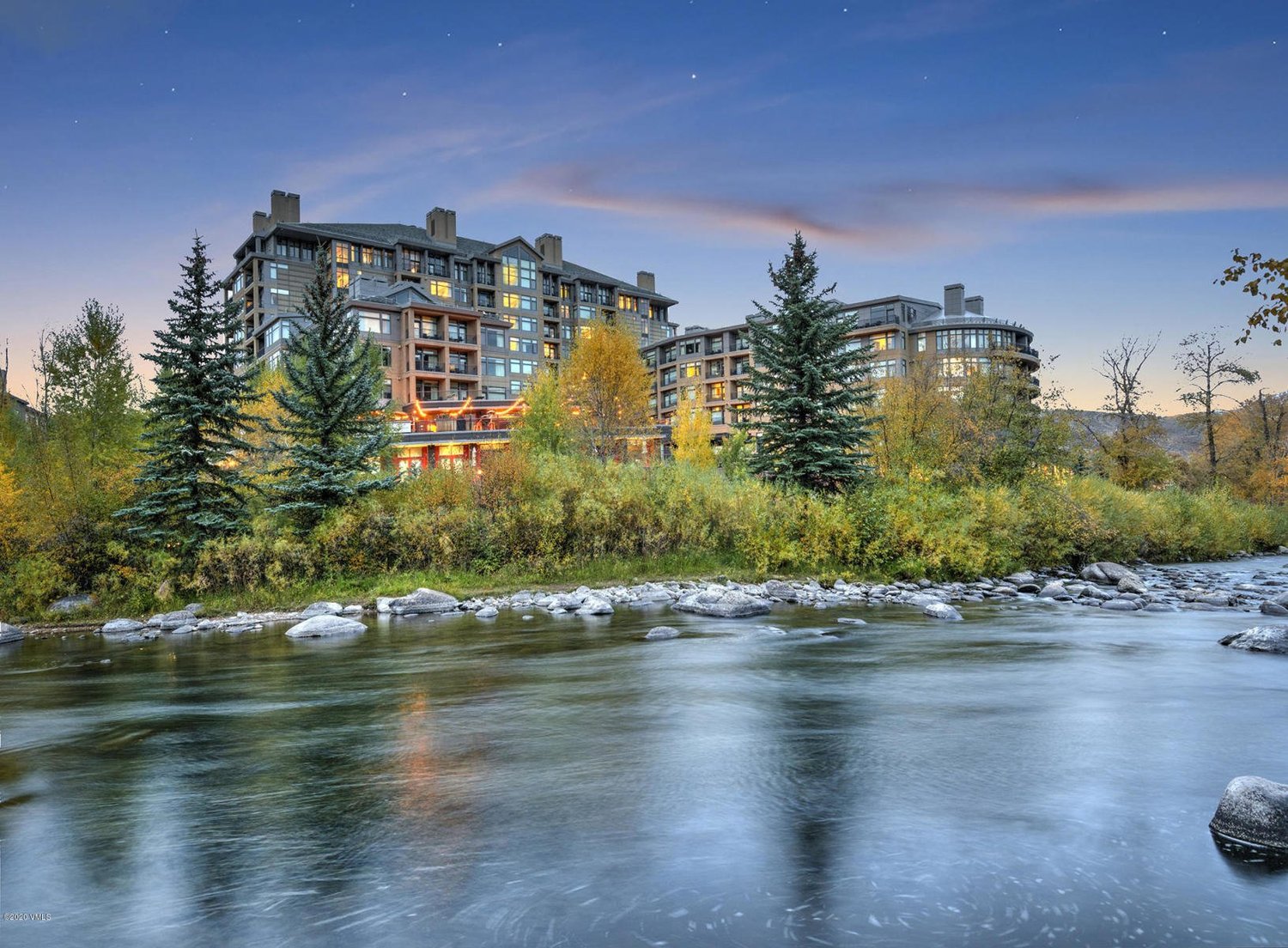 Westin Riverfront residence