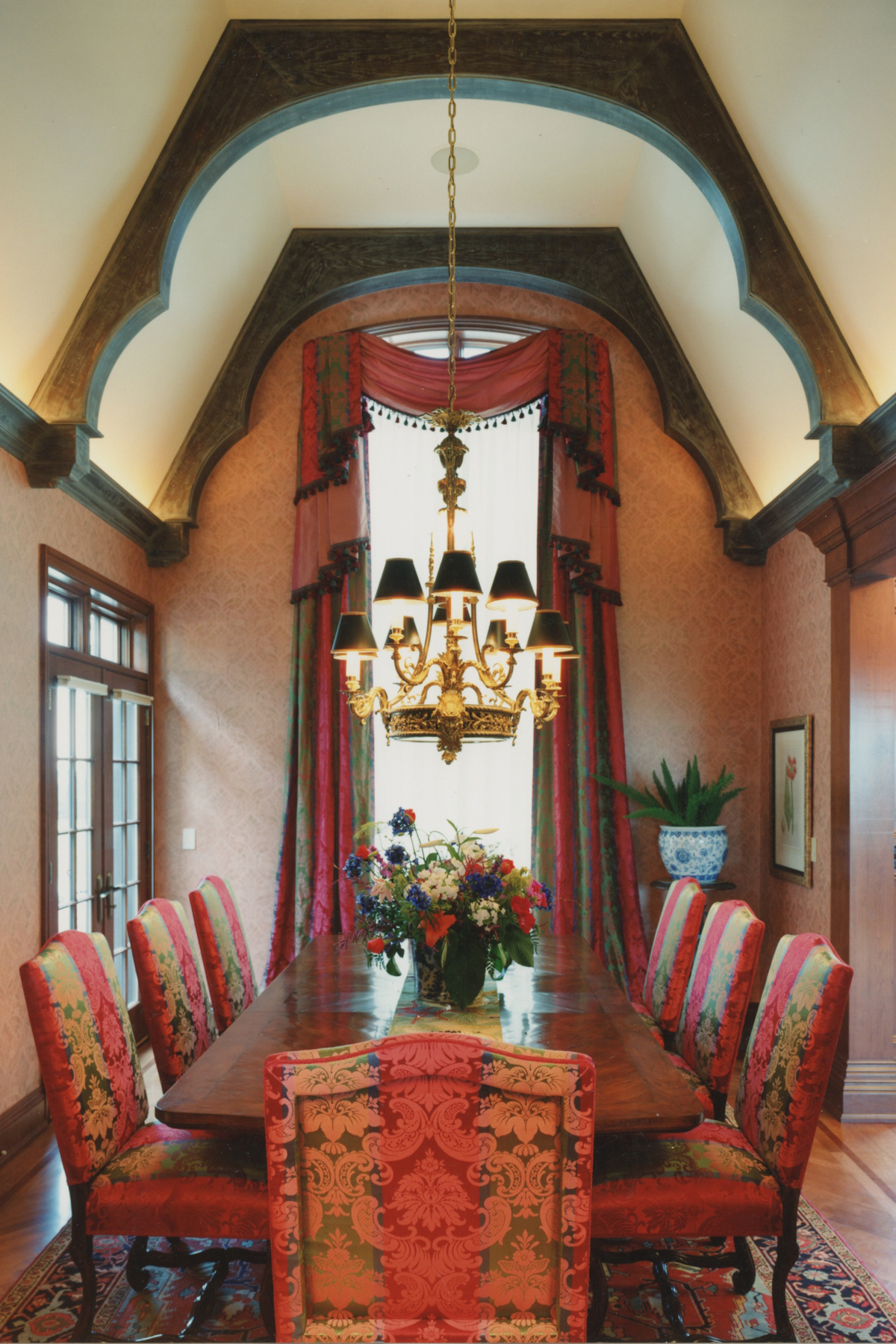 Hidden-Dining-Library.jpeg